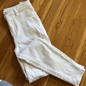 White American Eagle Jeans
